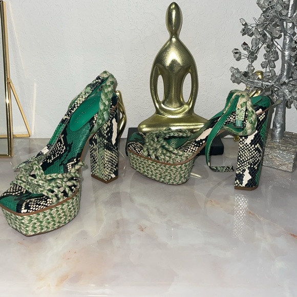 Gianni bini  sandals  size 6 - Picture 5 of 11